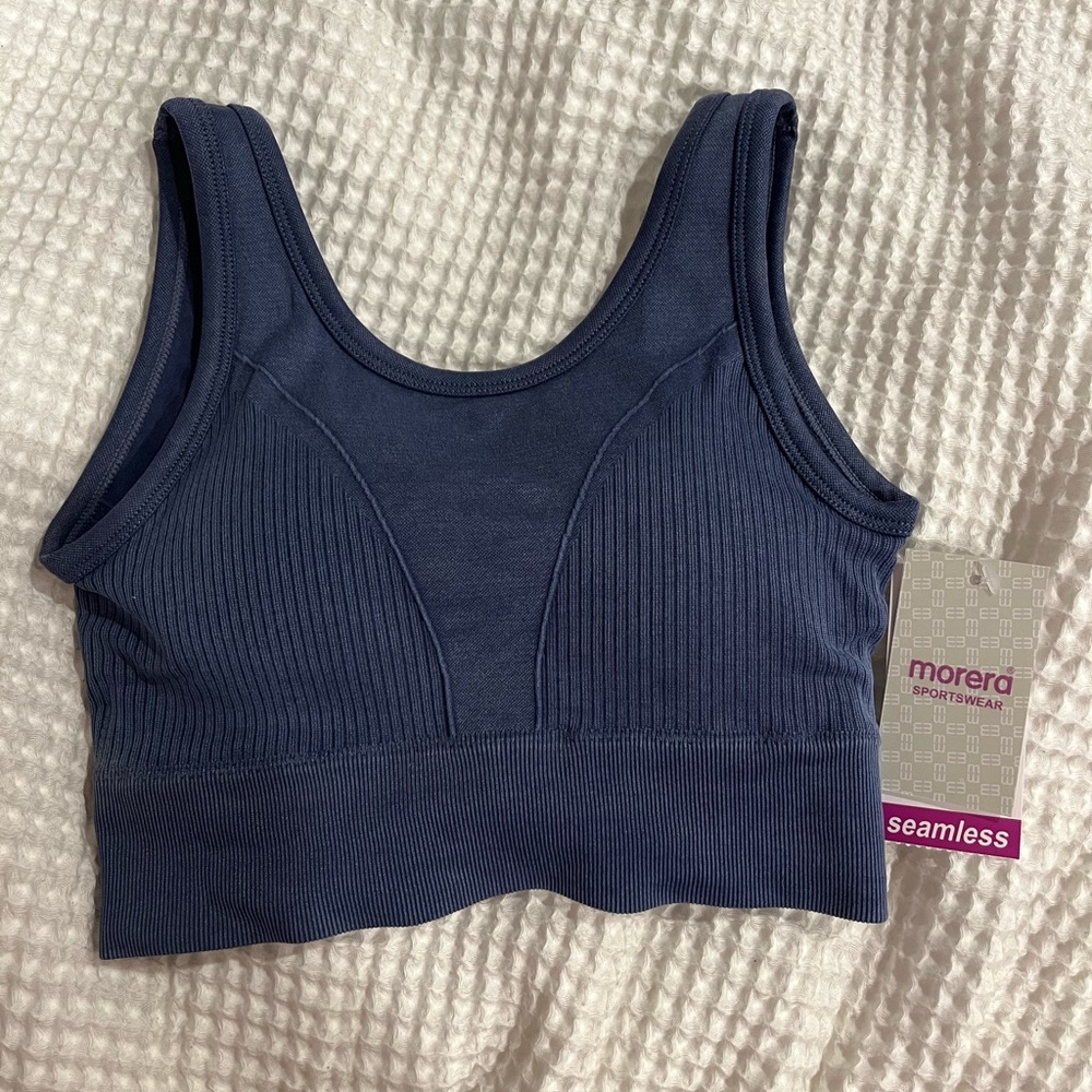 NWT Seamless Sports Bra